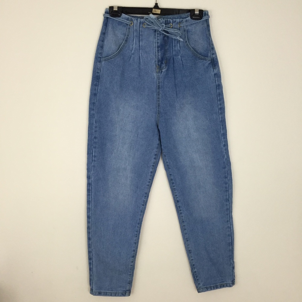 PRETTY LITTLE THING High Waisted Balloon Jeans - Picture 5 of 15